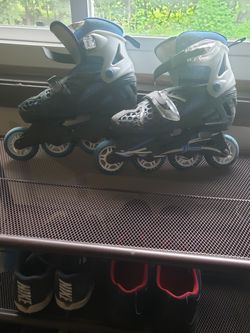 Kids adjustable roller blades