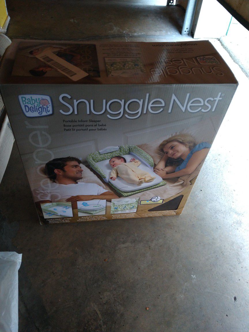 Snuggle Nest (For Infants)