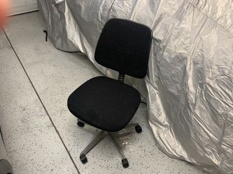Adjustable Swivel Chair