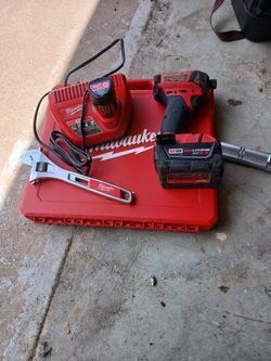 Milwaukee TOOLS Puls MORE