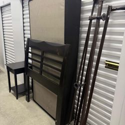 Twin size bed set w/ nightstand
