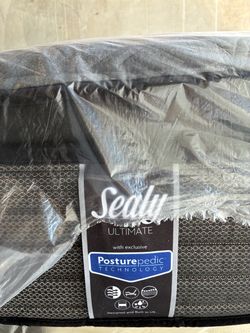 Brand new pillow top Cali  king size mattress