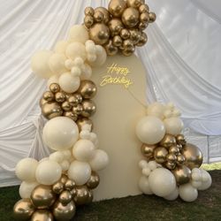 balloon garland, balloon arch, gold balloons 