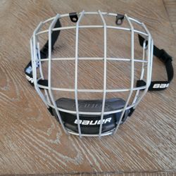 Bauer II hockey facemask 