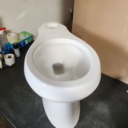 KOHLER Cimarron 12 in. Rough In 2-Piece 1.28 GFP Single Flush Round Toilet in White with Soft Close Seat 