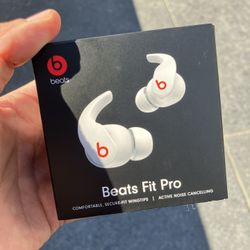 BeatsFit Pro