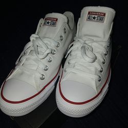 Converse Optical White Chuck Taylors Low Top shoes