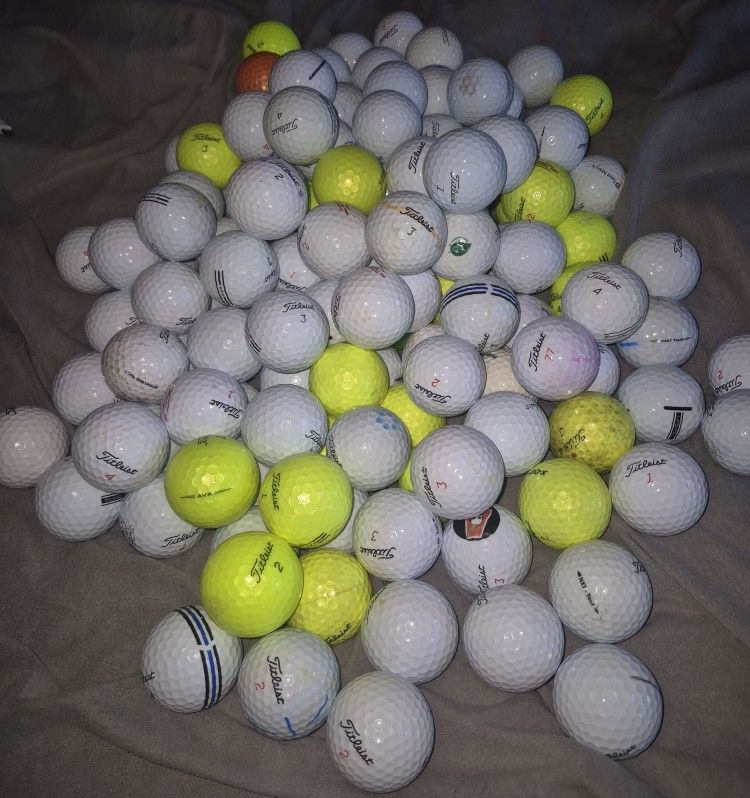 130 Used Mix TITLEIST Golf Balls 