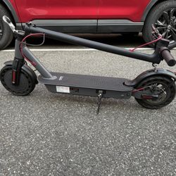 Hiboy Electric Scooter S2 Pro - 10-inch solid tires - 25 miles d - Excellent Condition