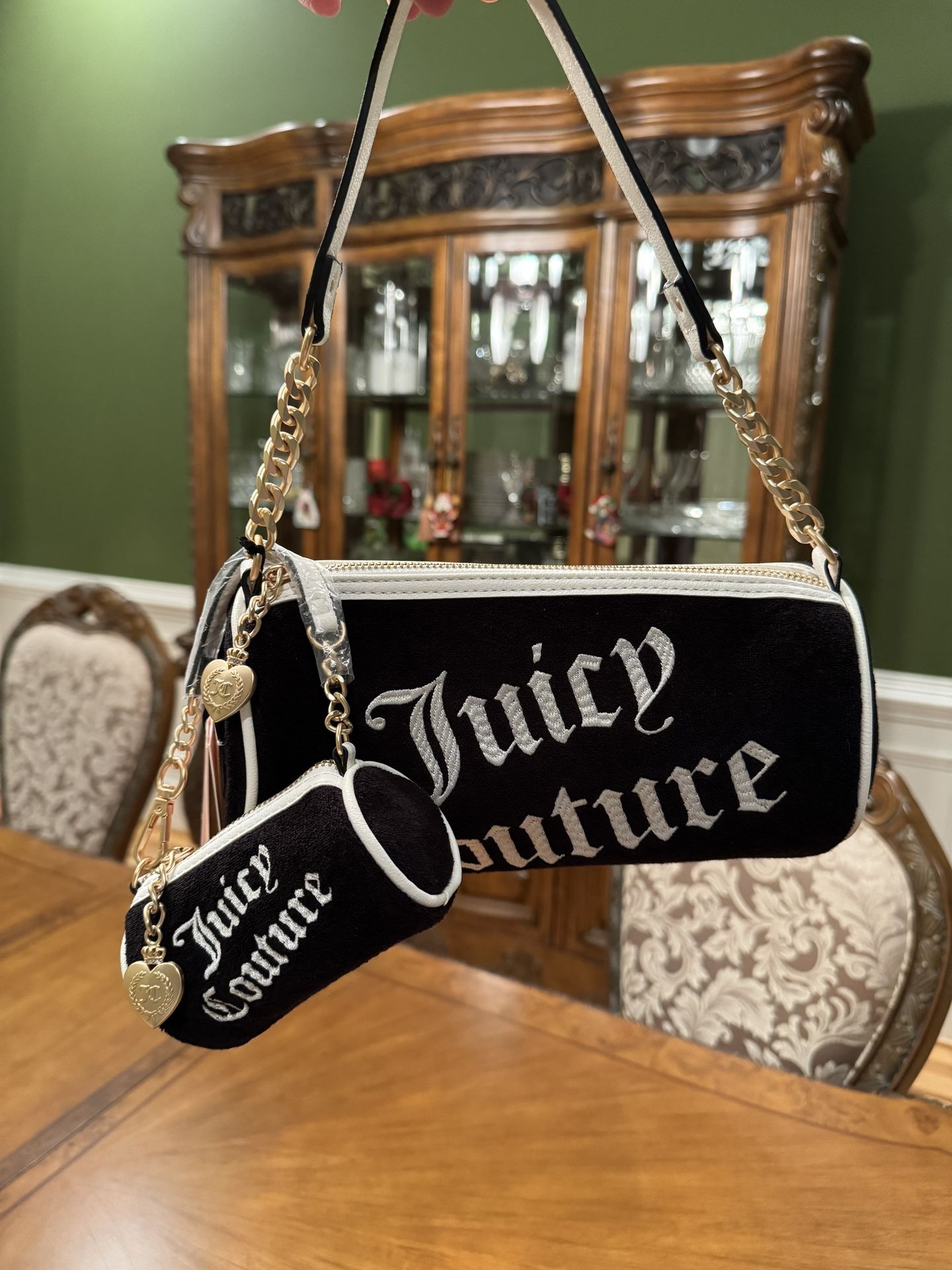 New Juicy Couture Viral Barrel Bag