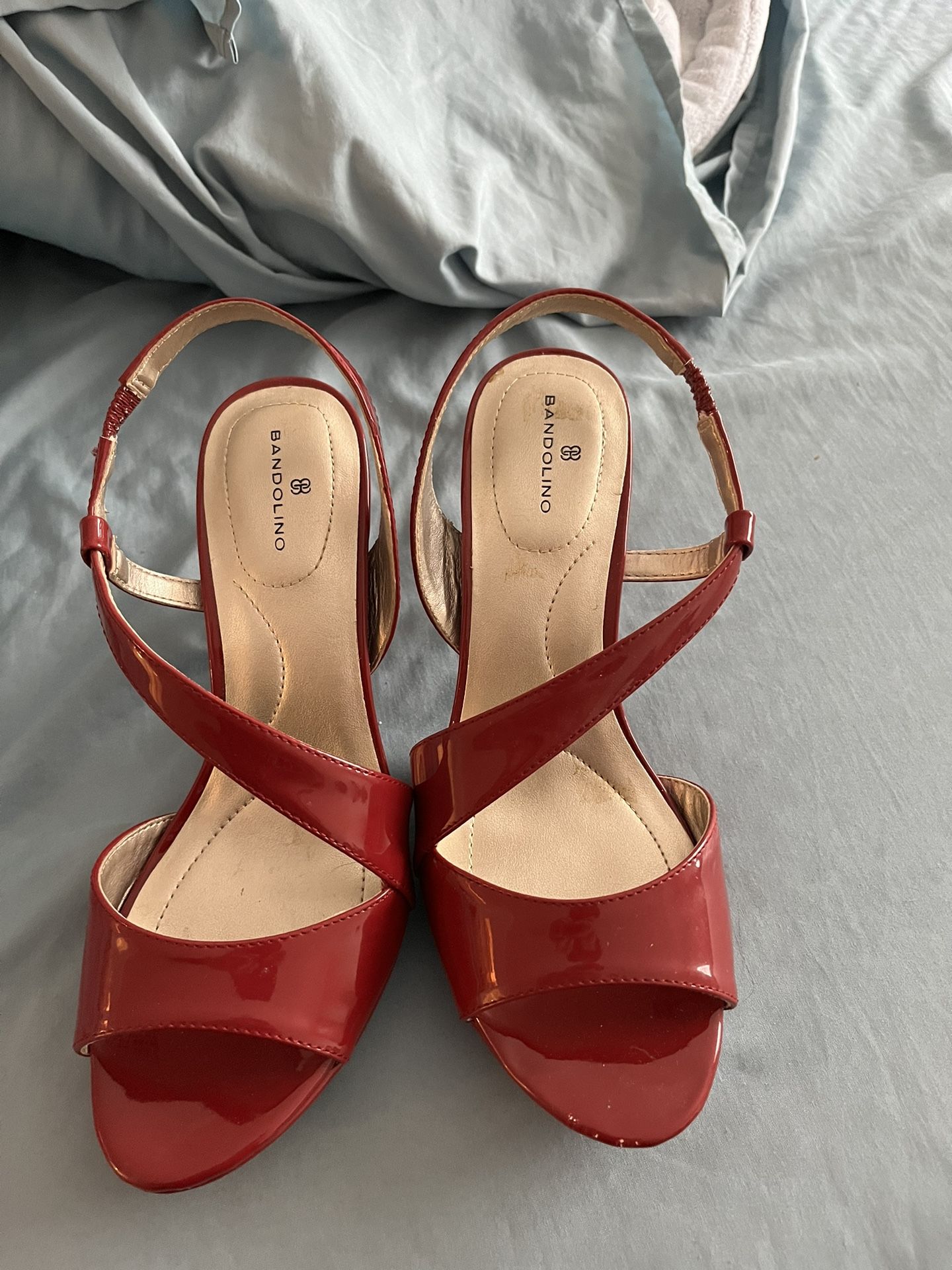 Bandolino Red Size 7 Sling Back Strappy Heels