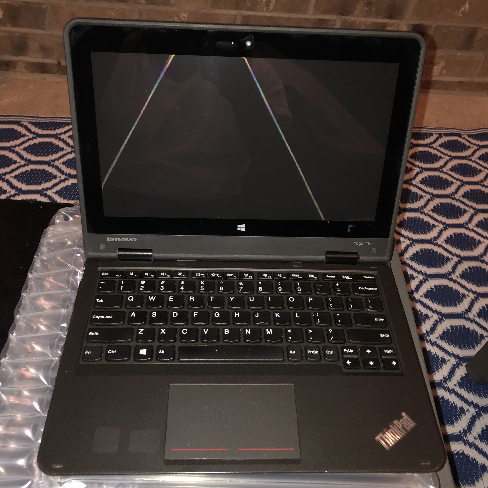 Lenovo Thinkpad Yoga Laptop (Touchscreen)