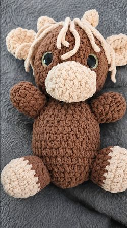 Highland cow plush