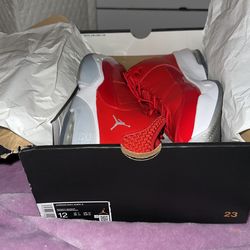 Jordan Max