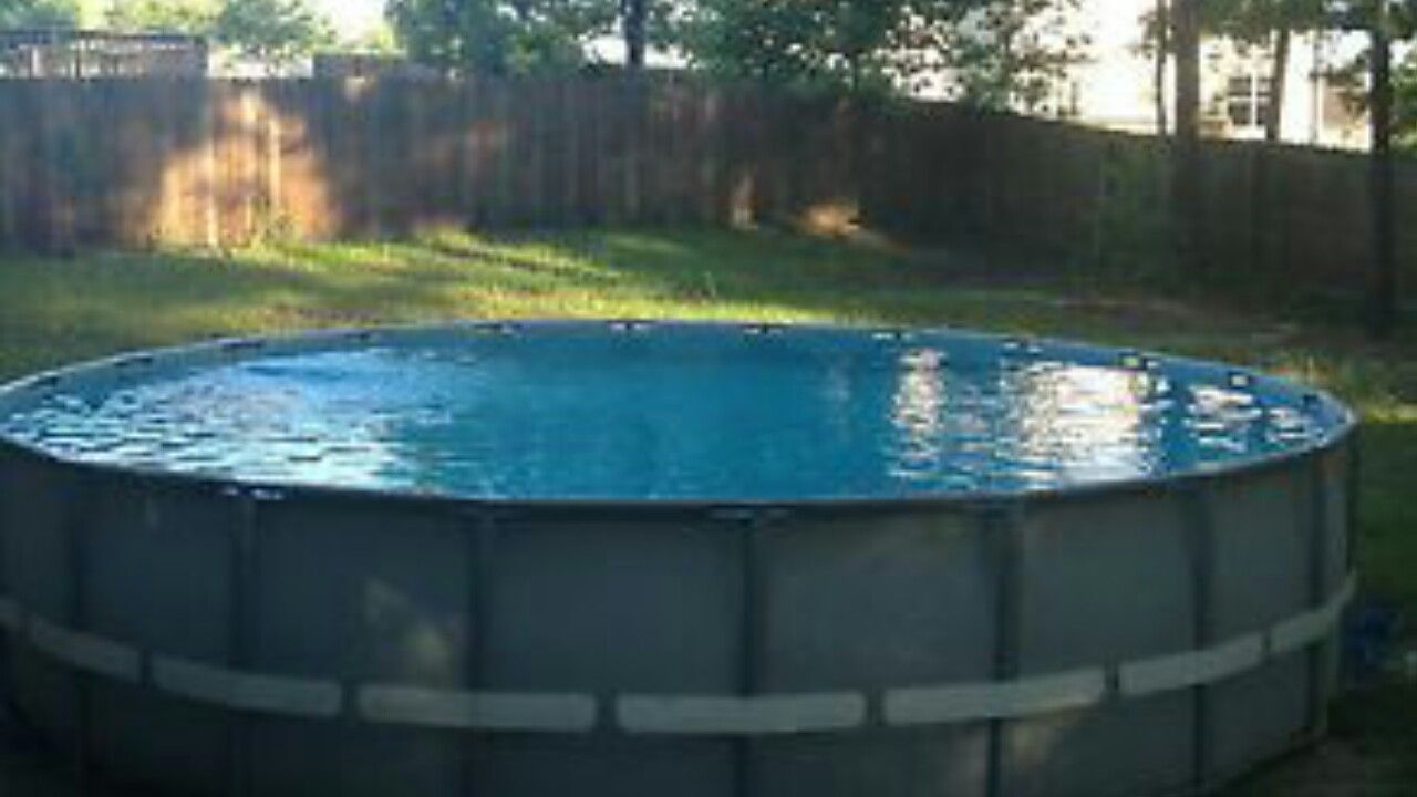 26x52 Colman above ground pool