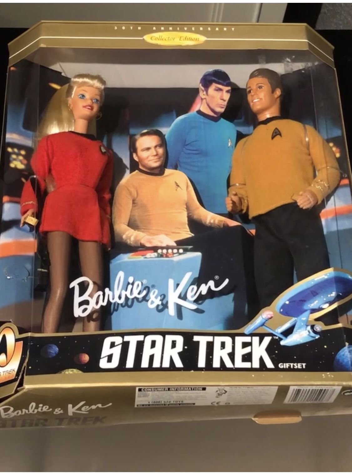 30th anniversary Barbie and ken Star Trek gift set