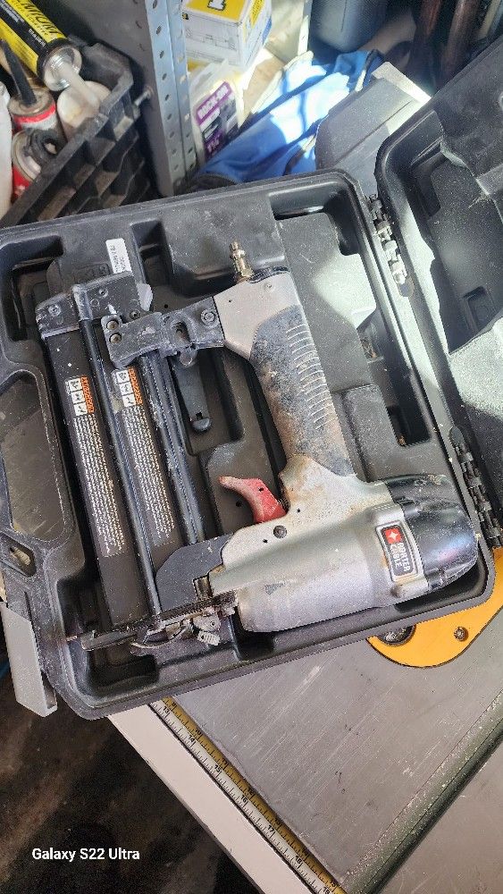 Porter Cable Brad Nailer