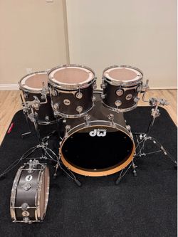 DW Collector’s 5 Piece Shells Snare Pure Maple  Drum Workshop Used Ebony Oil Satin Tom Stands