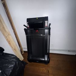 Treadmill 
