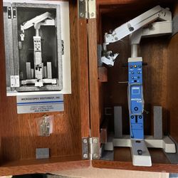 Zeiss Universal S3B surgical microscope salesman sample model 