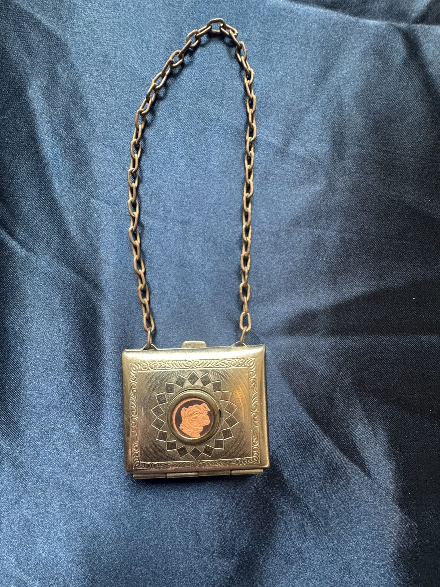 Antique Victorian Vintage Mini Small Coin Change Purse Early 20th Century Dog