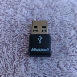Microsoft 2.4GHz wireless USB mouse/kb transceiver model 1461

