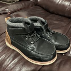 Boys boots
