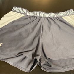Women's Under Armour Running Shorts MEDIUM 