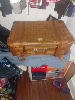 MCM TRAVEL LUGGAGE TRUNK