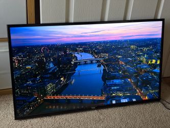 40" TCL TV, 1080p