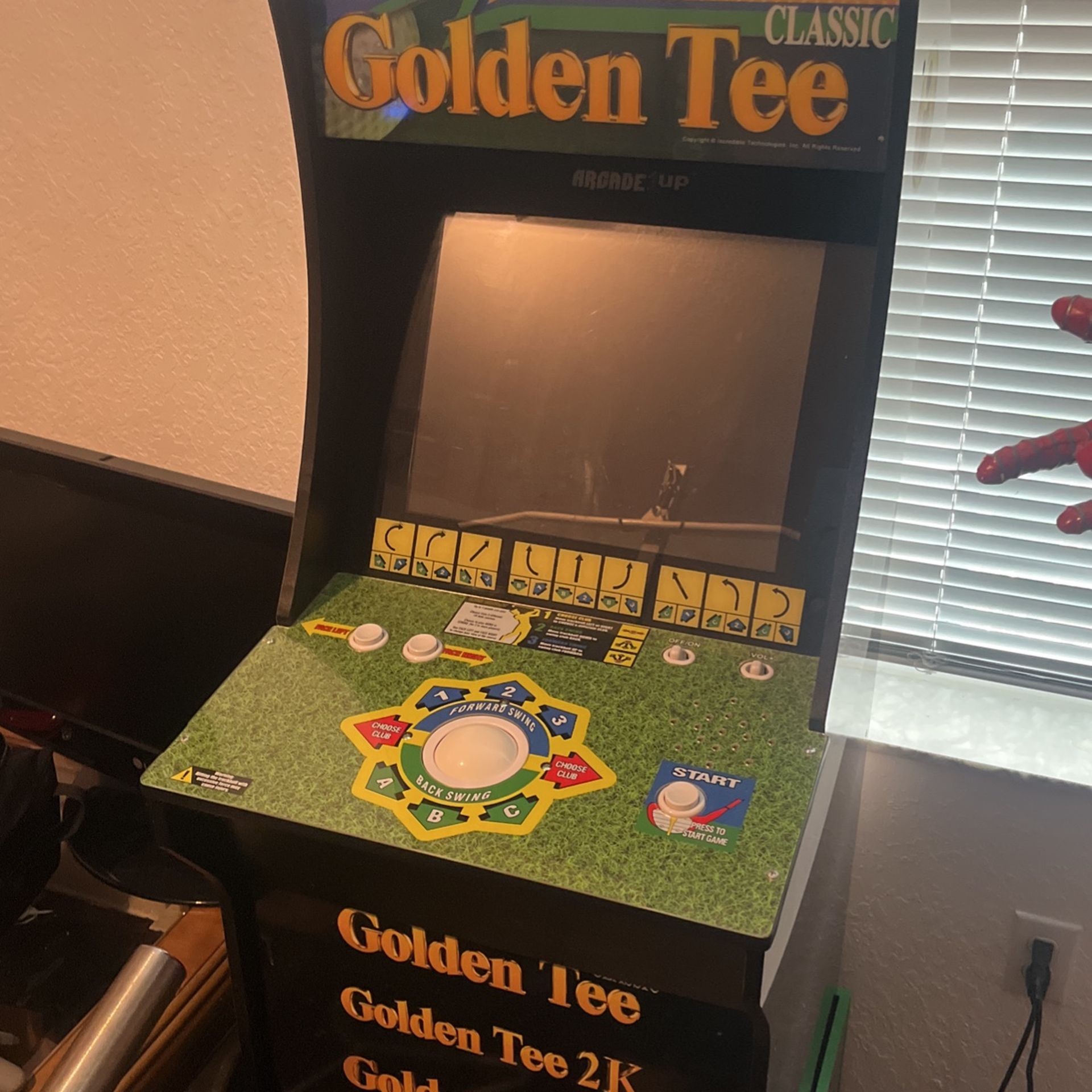 Golden tee Arcade 1up machine