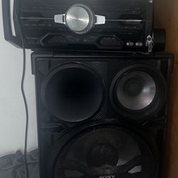 Sony Speaker & Radio 