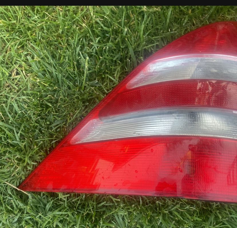 Mercedes Benz tail light 1998/2005