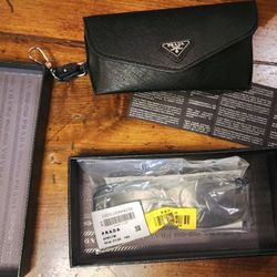 brand new prada glasses 