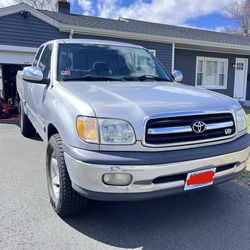 2002 Toyota Tundra SR5 V8
