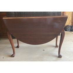 Antique drop leaf table