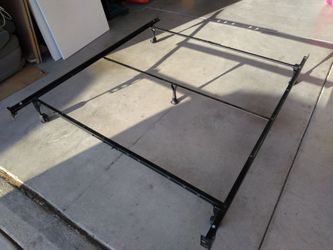 Adjustable metal bed frame Queen/Full/Twin