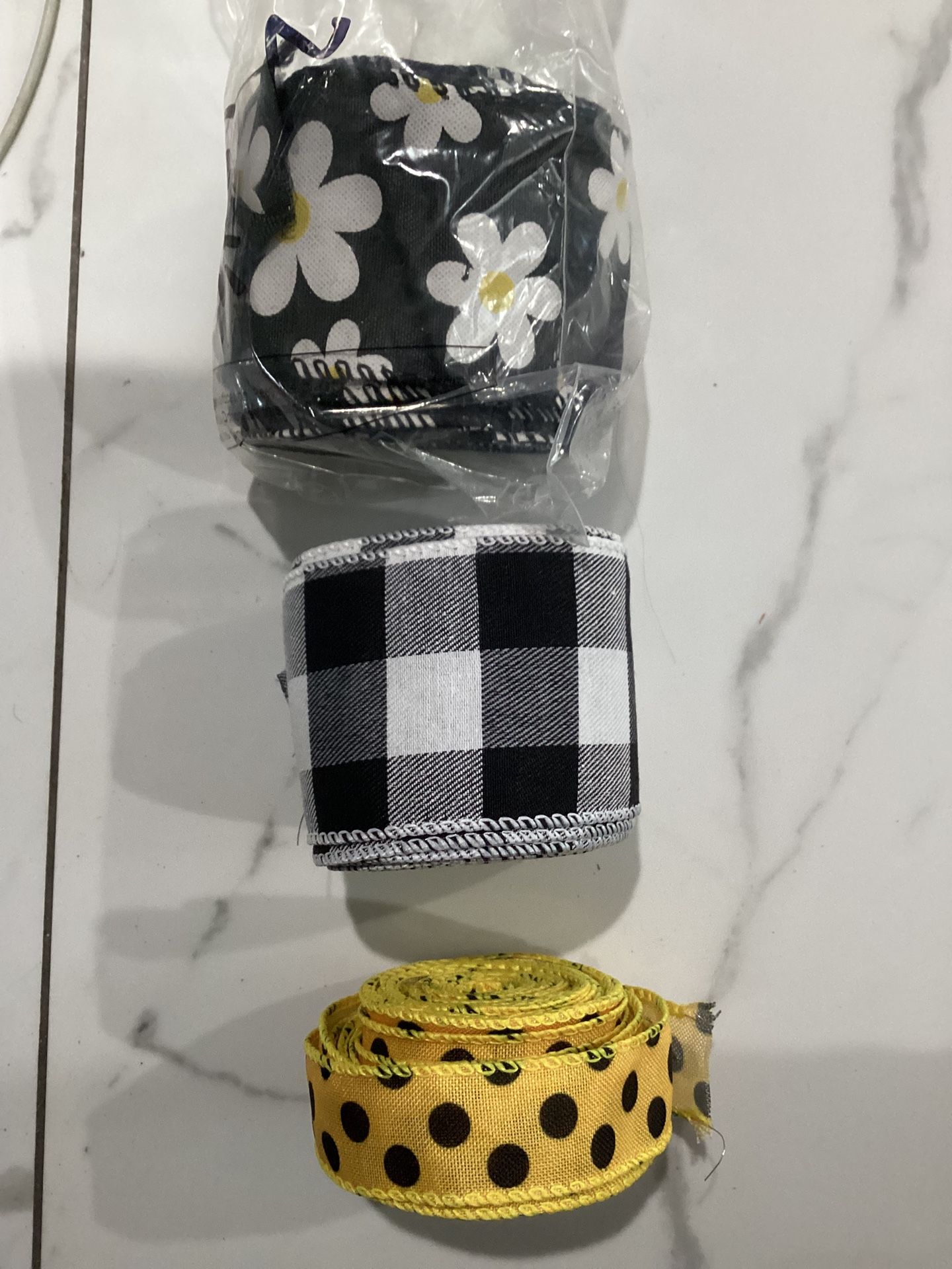 3 PCS Daisy Flowers/Plaid/Polka Dot Ribbon 2 3/8” 3 Yards