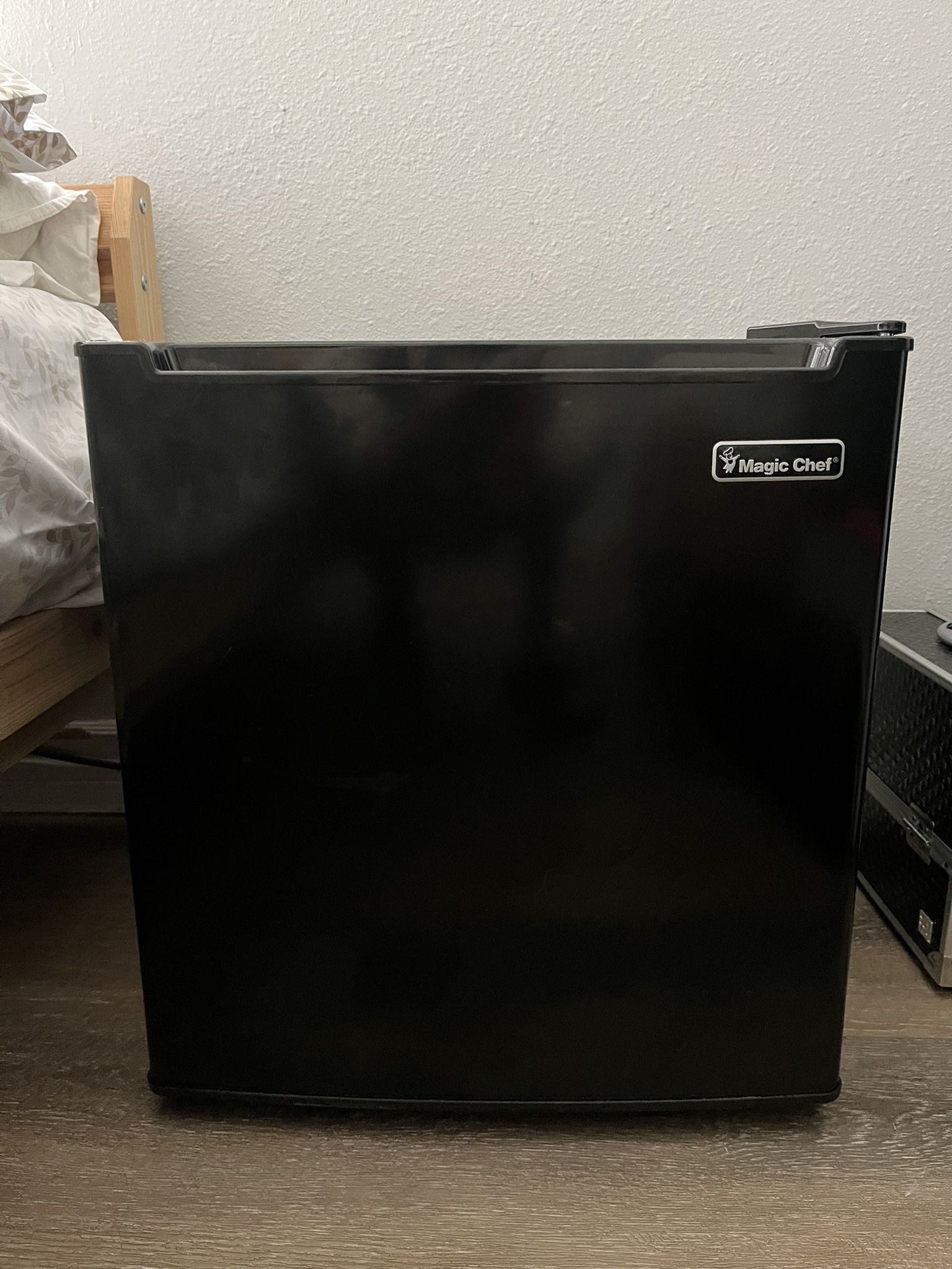1.7 cu. ft. Freezerless Mini Fridge in Black by Magic Chef