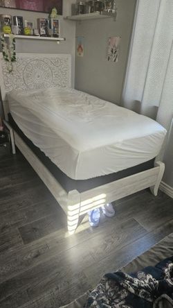 Twin Bed With Metal Box Spring