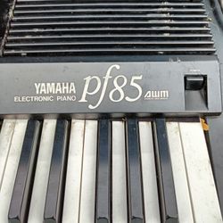 Yamaha PF 85 Keyboard