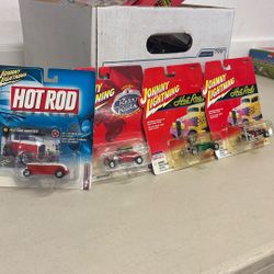 Johnny, Lightning Hot Rods