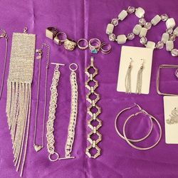 20 ITEM SILVER FASHION JEWELRY BUNDLE