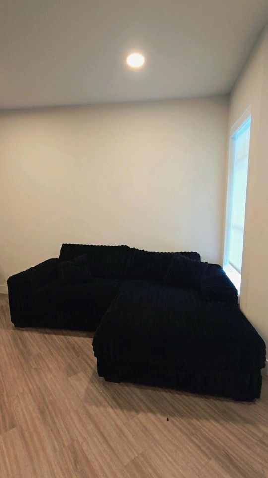 Black FUR Couch With Chaser Deep Seated