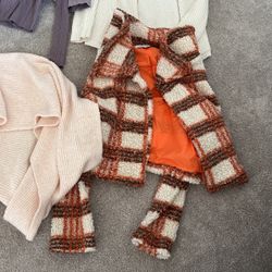 Sweaters / Fall Jacket Size S-M