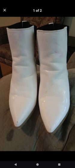 White pointed Toe Ankle Boots