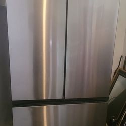 Bespoke 36 in. 29 cu. ft. Standard Depth 4-Door French Door Refrigerator with Sphere Ice in Stainless Steel