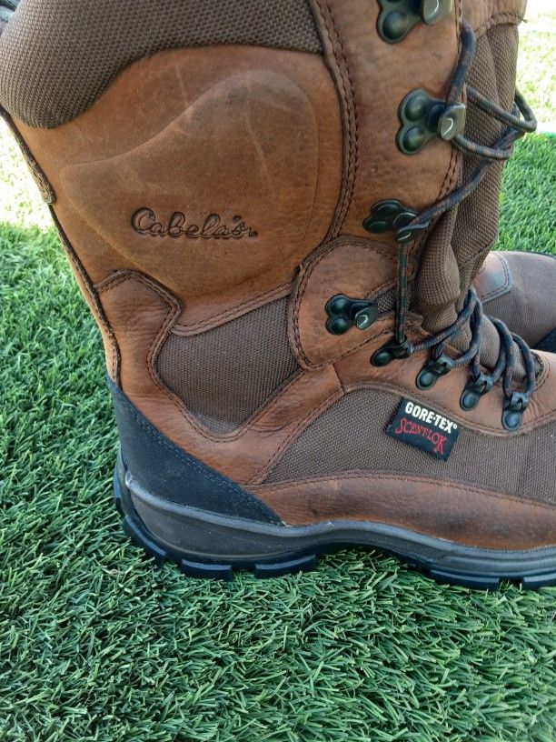 Botas Cabelas Hunting Men Size $120