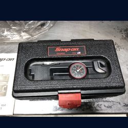 Snap On Snapon Tools Dial Indicator 