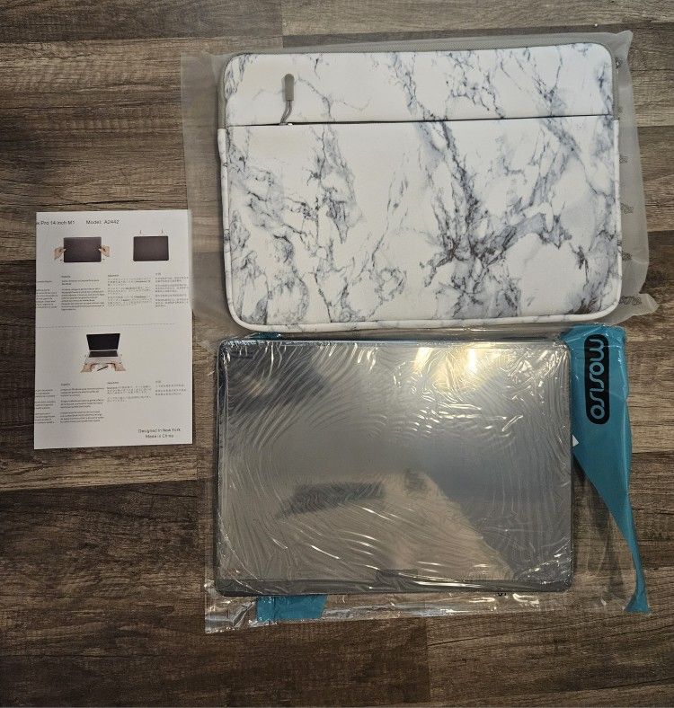 Macbook Sleeve & Macbook Plastic Hard Shell & Keyboard Cover